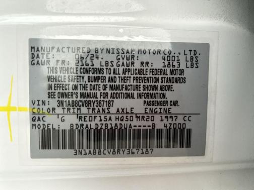 Aspen White 2024 Nissan Sentra SV