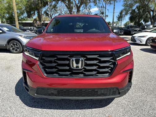 Radiant Red Metallic II 2025 Honda Pilot Sport