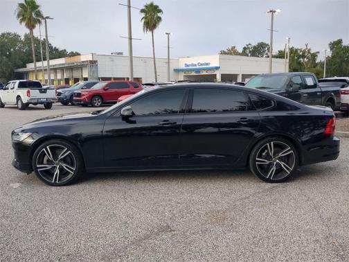 2020 Volvo S90 T6 R-Design