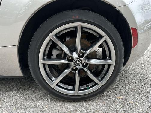 2023 Mazda MX-5 Miata RF Grand Touring