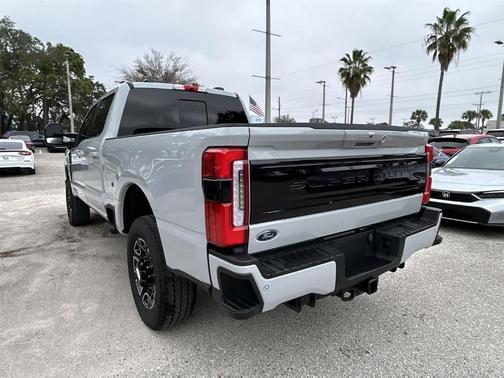 2025 Ford F-350 Platinum