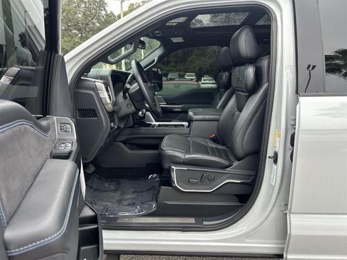 2025 Ford F-350 Platinum