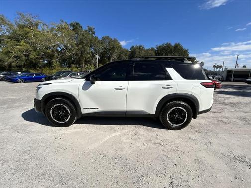 2024 Nissan Pathfinder Rock Creek