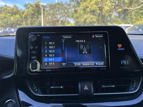 2018 Toyota C-HR XLE Premium