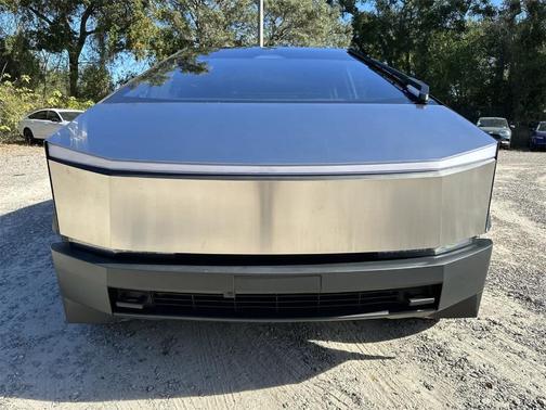 2024 Tesla Cybertruck Base