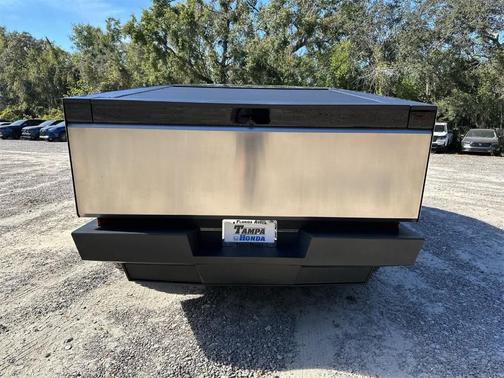 2024 Tesla Cybertruck Base