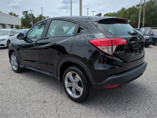 2022 Honda HR-V LX