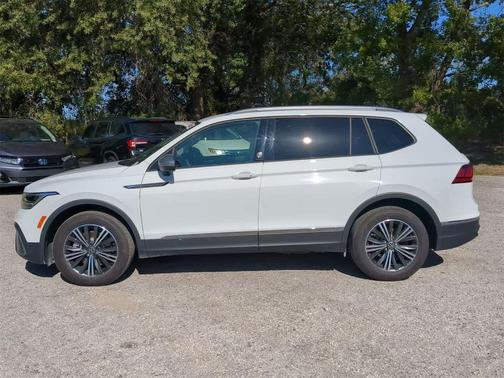 2024 Volkswagen Tiguan 2.0T Wolfsburg Edition