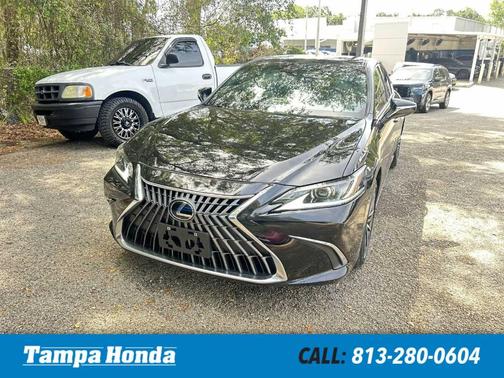 Obsidian Black 2024 Lexus ES 350