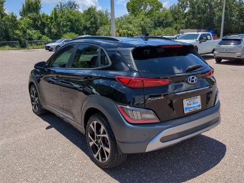 2023 Hyundai KONA Limited