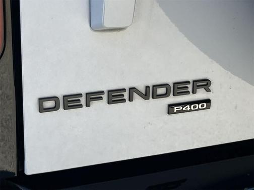 2023 Land Rover Defender X-Dynamic SE