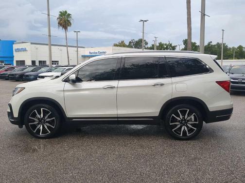 2019 Honda Pilot Touring 8-Passenger