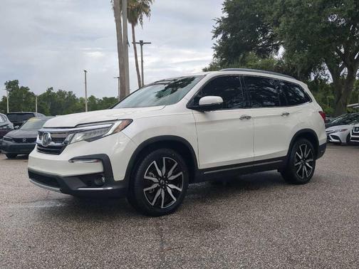 2019 Honda Pilot Touring 8-Passenger