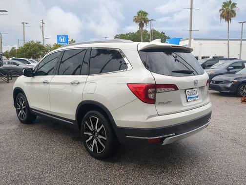 2019 Honda Pilot Touring 8-Passenger