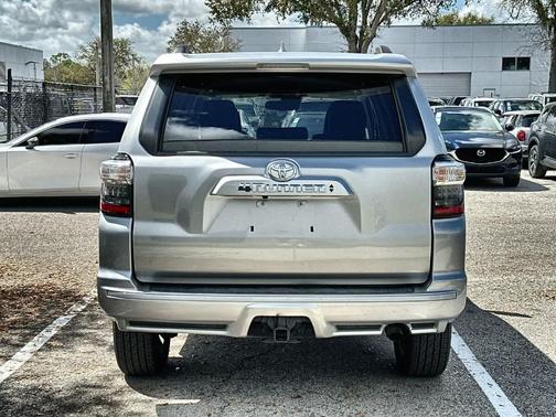 Classic Silver Metallic 2022 Toyota 4Runner TRD Sport