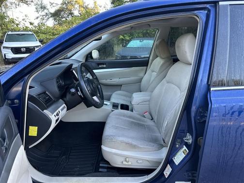 2011 Subaru Outback 2.5i Premium