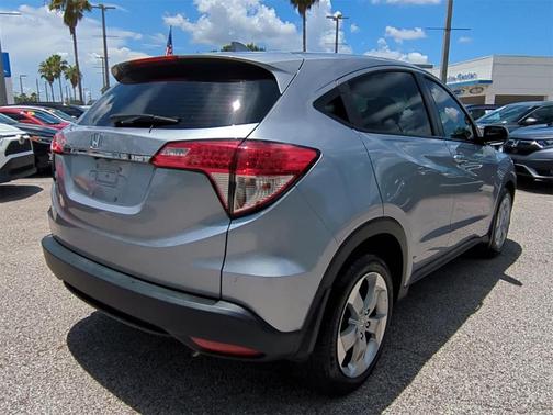 2022 Honda HR-V LX