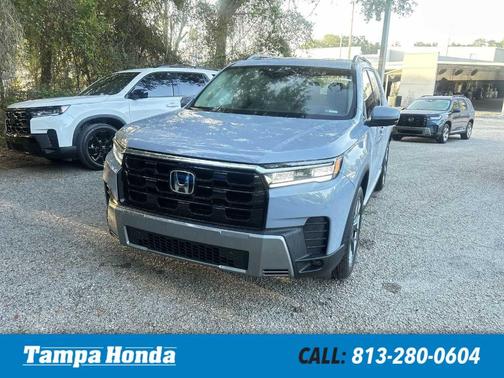 Sonic Gray Pearl 2026 Honda Pilot Elite
