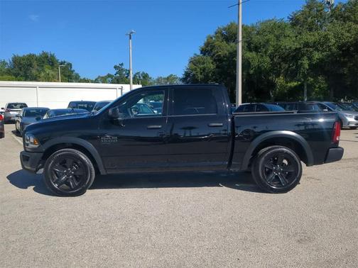 2024 RAM 1500 Classic SLT