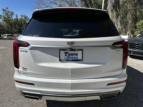 2023 Cadillac XT6 Premium Luxury AWD