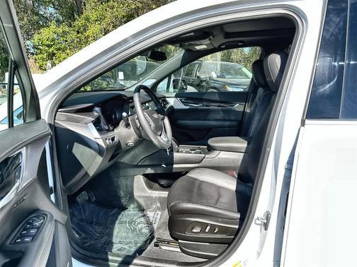 2023 Cadillac XT6 Premium Luxury AWD