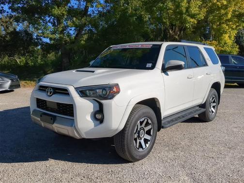 2024 Toyota 4Runner TRD Off Road