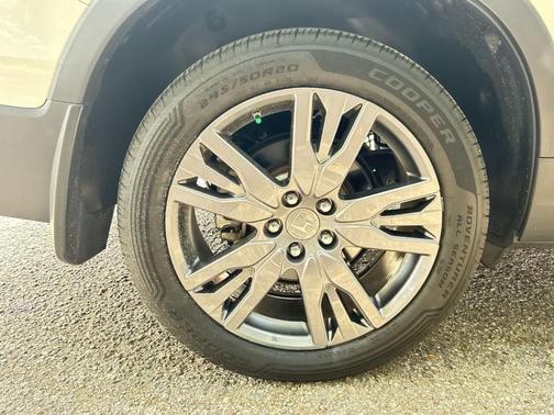 Platinum White Pearl 2022 Honda Pilot Sport