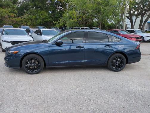 2025 Honda Accord SE