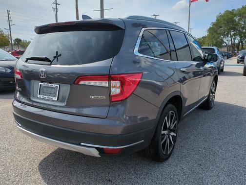 2022 Honda Pilot Touring 7-Passenger