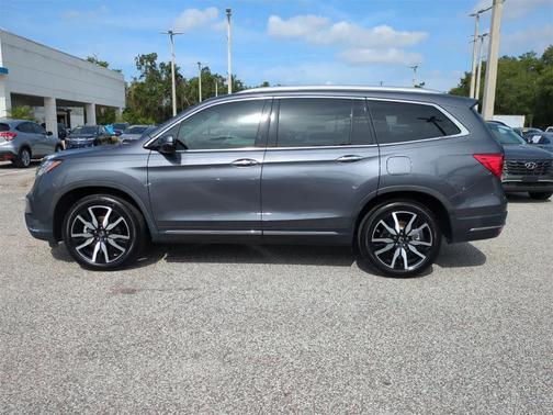 2022 Honda Pilot Touring 7-Passenger