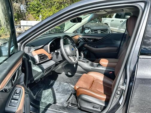 2022 Subaru Outback Touring XT