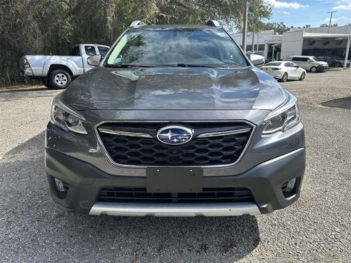 2022 Subaru Outback Touring XT