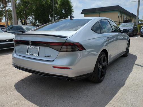 2025 Honda Accord Hybrid Sport-L