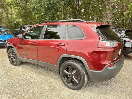 Velvet Red Pearlcoat 2019 Jeep Cherokee Latitude Plus
