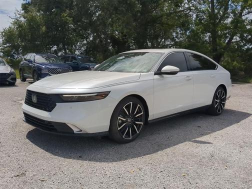 2025 Honda Accord Hybrid Touring