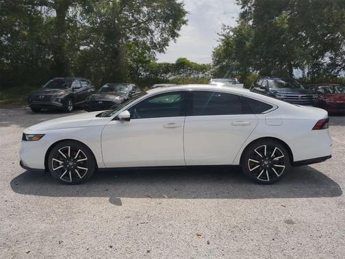 2025 Honda Accord Hybrid Touring