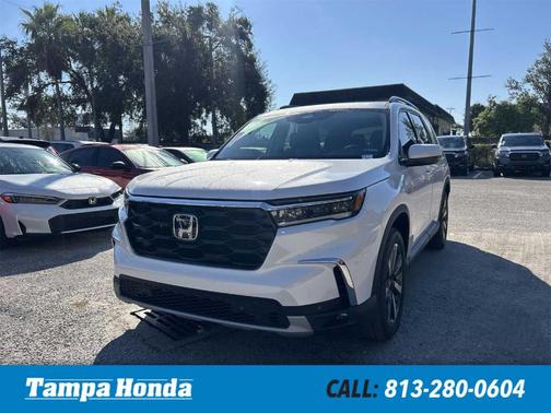 2025 Honda Pilot Touring
