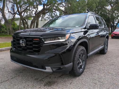 2025 Honda Pilot TrailSport