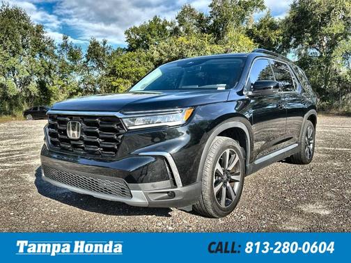 2025 Honda Pilot Touring