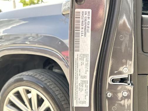 Metallic 2022 Jeep Grand Wagoneer Series I