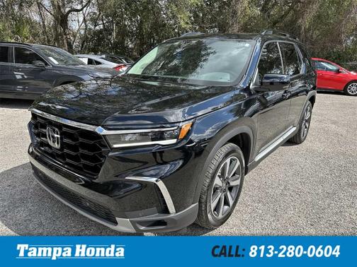 2025 Honda Pilot Touring