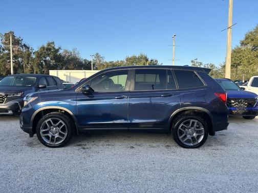Obsidian Blue Pearl 2022 Honda Passport EX-L
