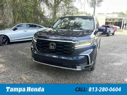 Obsidian Blue Pearl 2025 Honda Pilot Touring