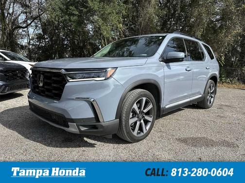 2024 Honda Pilot Touring
