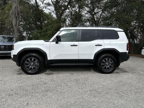 2024 Toyota Land Cruiser 