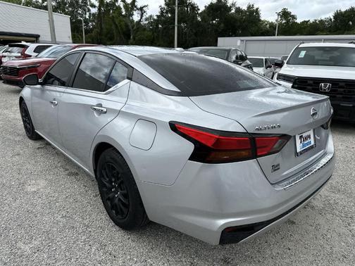 Brilliant Silver Metallic 2020 Nissan Altima 2.5 S