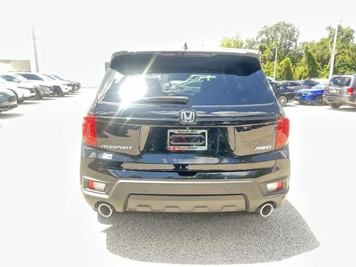 Crystal Black Pearl 2024 Honda Passport EX-L