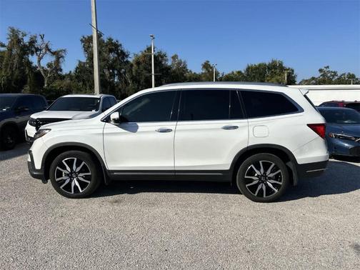 2020 Honda Pilot Touring 8-Passenger