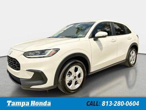 Platinum White Pearl 2025 Honda HR-V LX
