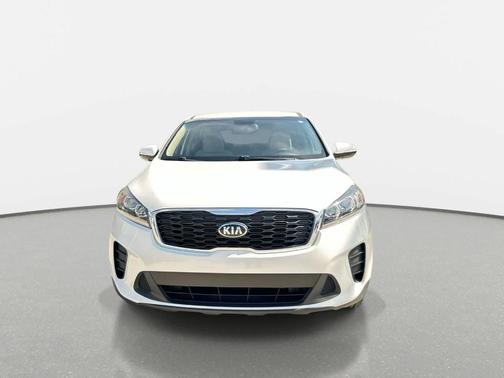 Snow White Pearl 2020 Kia Sorento LX
